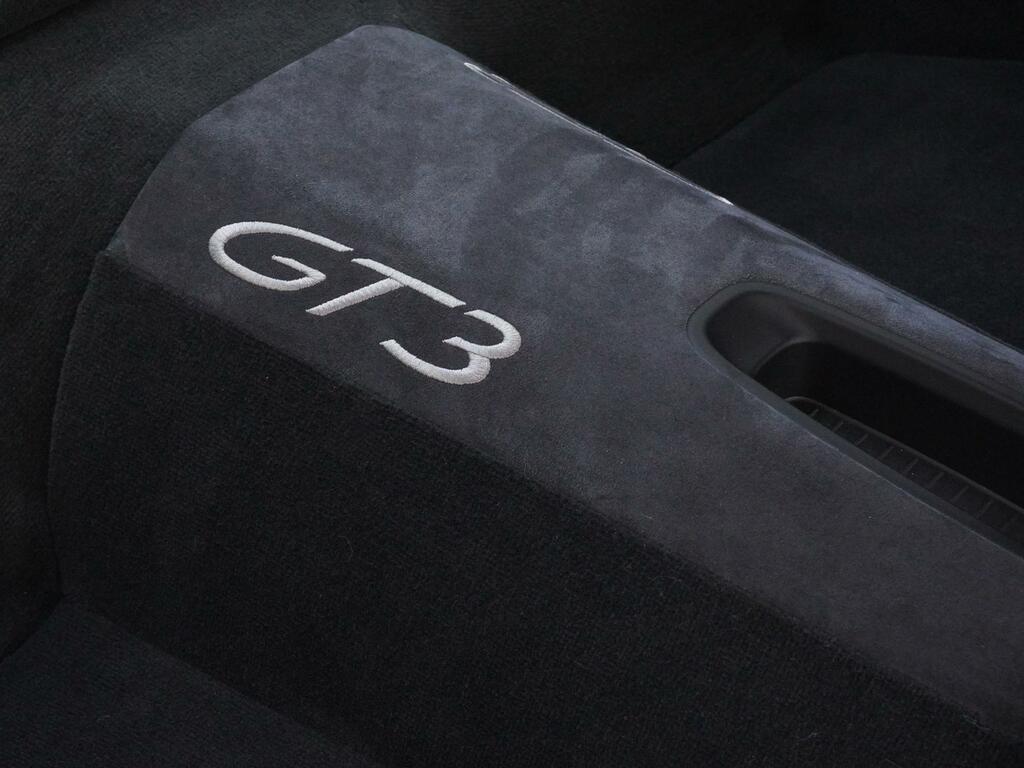 Porsche 911 Carrera Gts S-a Red #26