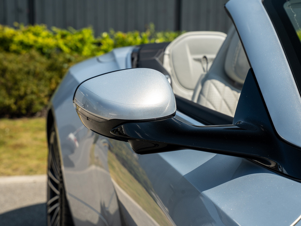 Aston Martin DB12 Volante Black #34