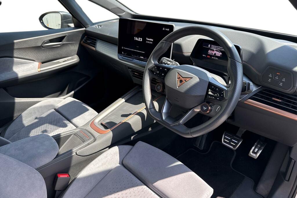 Cupra Born 170Kw E-boost V3 59Kwh Silver #6