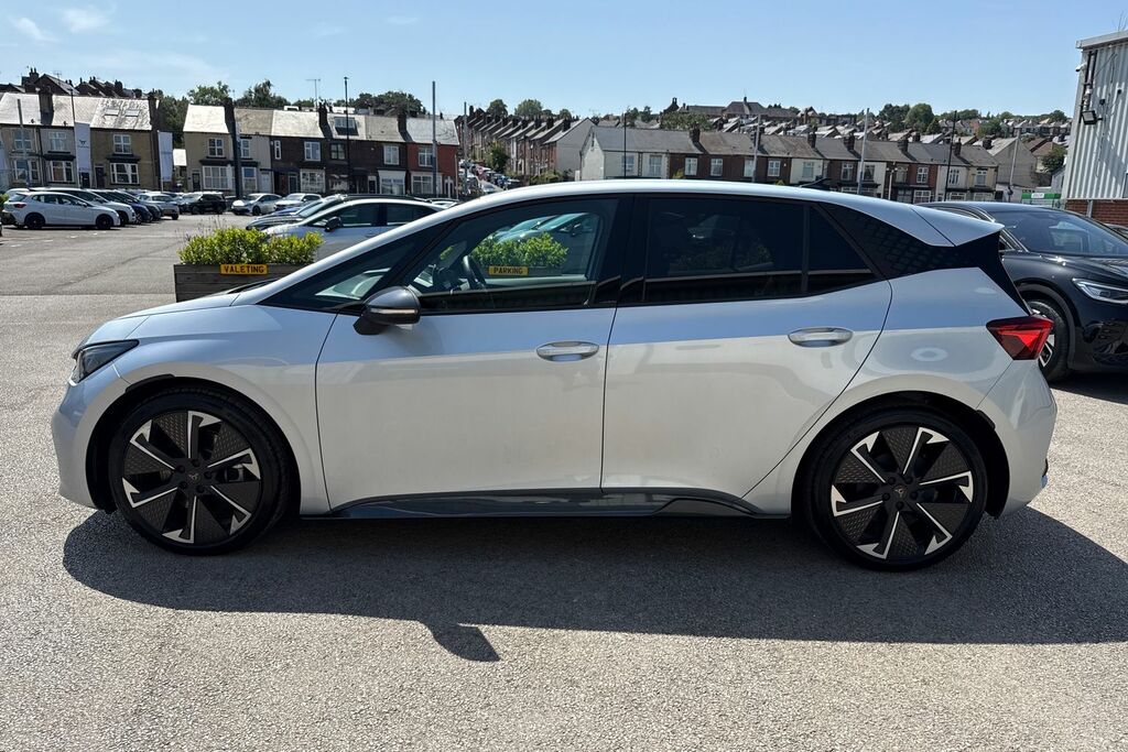 Cupra Born 170Kw E-boost V3 59Kwh Silver #25