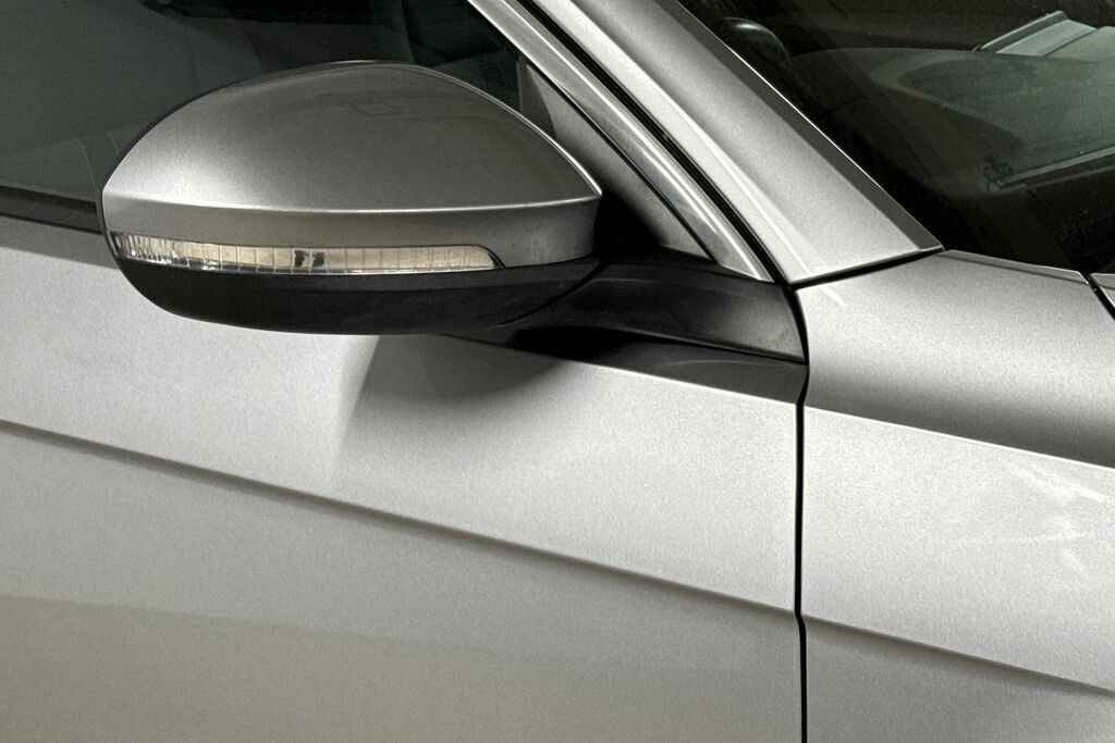 Volkswagen T-Roc R-line Grey #20