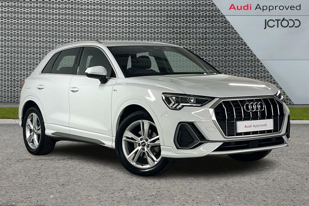 Audi Q3 35 Tfsi S Line S Tronic Leather Black #1