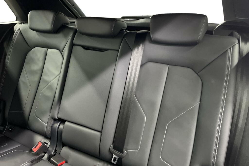 Audi Q3 35 Tfsi S Line S Tronic Leather Black #9