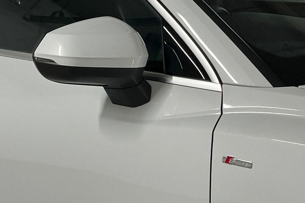 Audi Q3 35 Tfsi S Line S Tronic Leather Black #20