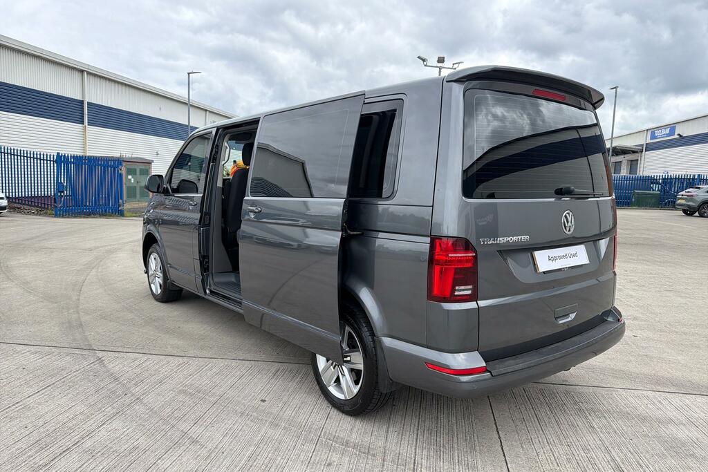 Volkswagen Transporter Shuttle T6.1 150 6 Speed 8 Seat Shuttle Se Lwb In Candy Wh White #32