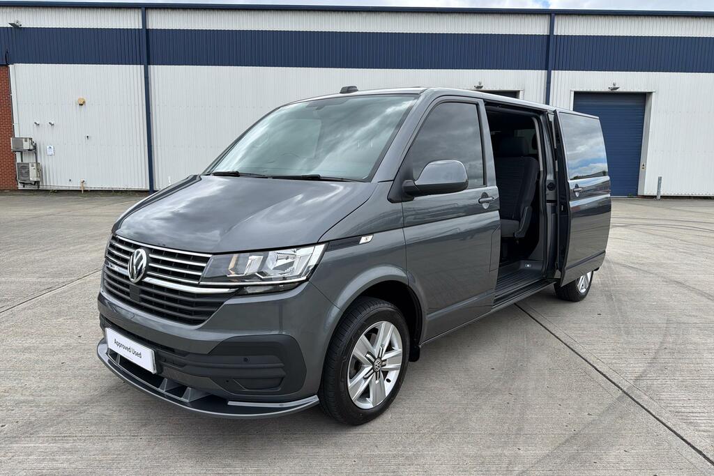 Volkswagen Transporter Shuttle T6.1 150 6 Speed 8 Seat Shuttle Se Lwb In Candy Wh White #33