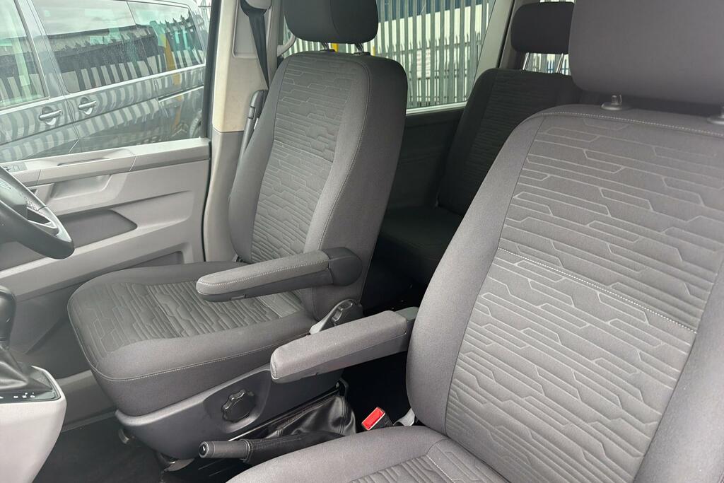 Volkswagen Transporter Shuttle T6.1 150 6 Speed 8 Seat Shuttle Se Lwb In Candy Wh White #46