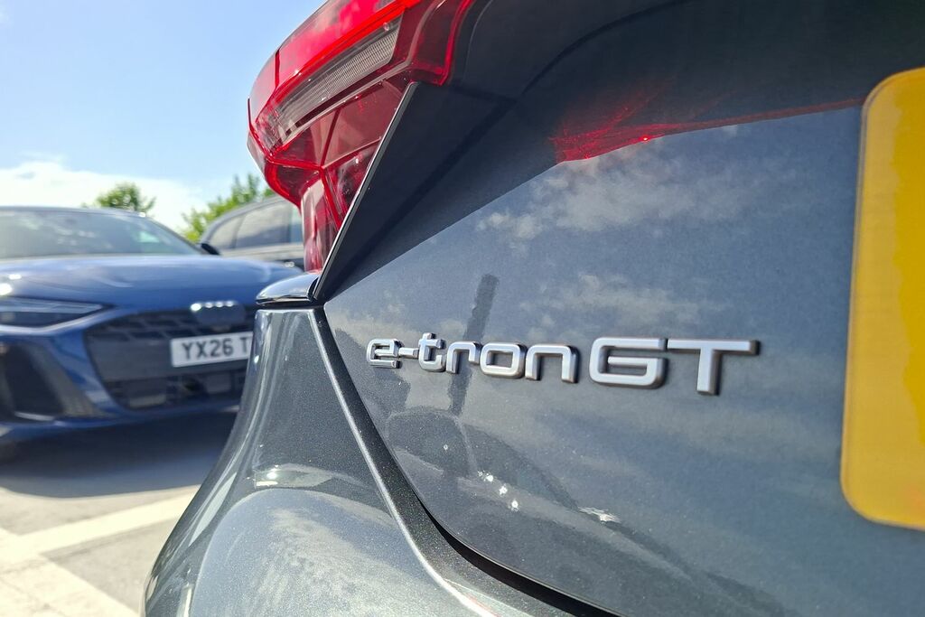 Audi E Tron GT Gt 390Kw Quattro 93Kwh Aut Black #26