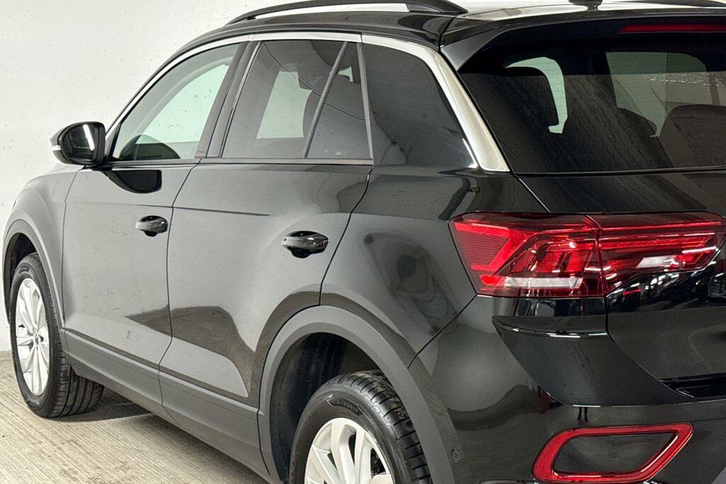 Volkswagen T-Roc 1.5 Tsi Match Black #26