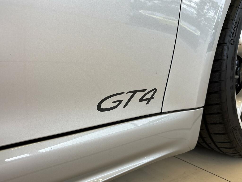 Porsche 718 Cayman 718 Cayman Gt4 Green #49