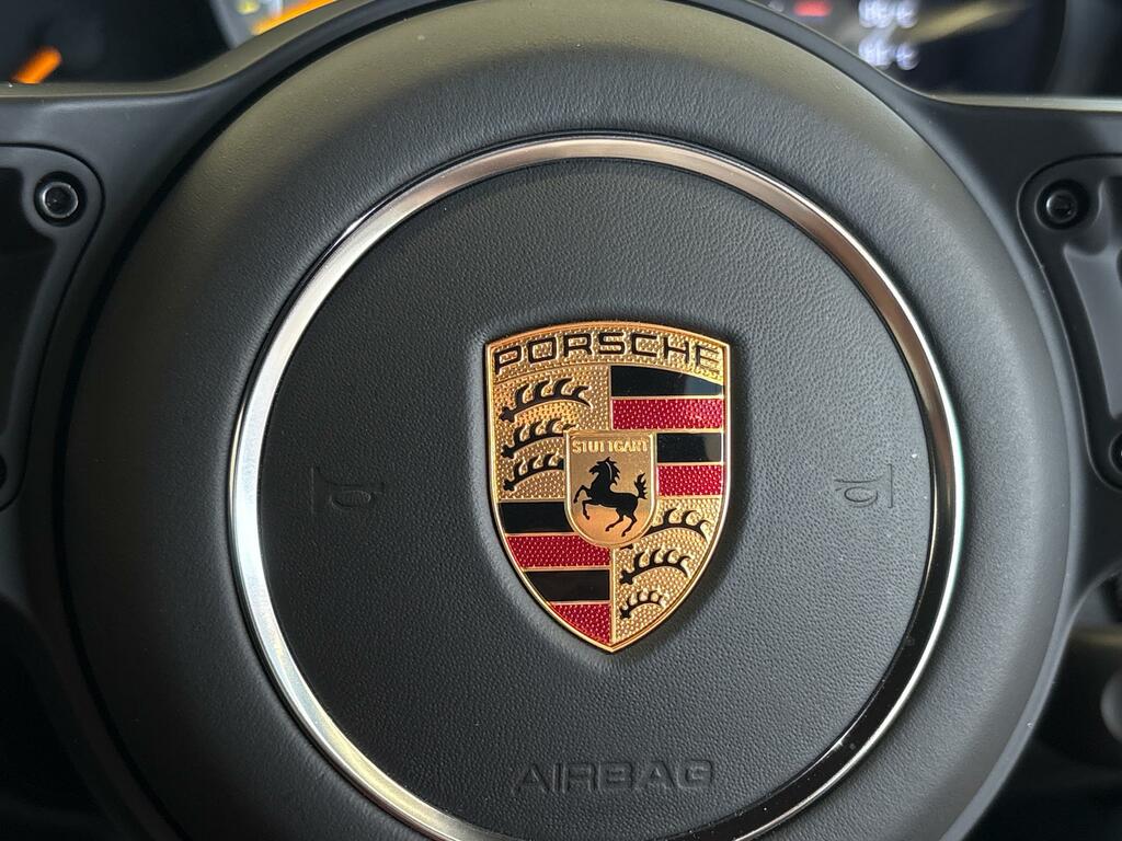 Porsche 718 Cayman 718 Cayman Gt4 Green #33