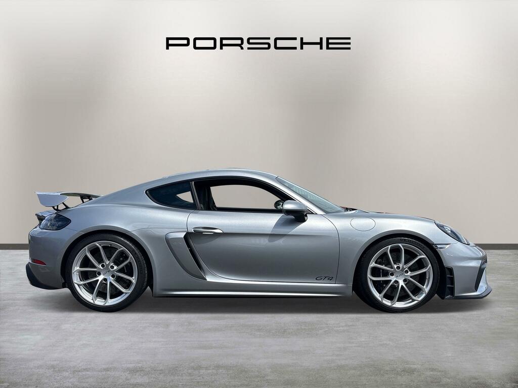 Porsche 718 Cayman 718 Cayman Gt4 Green #8