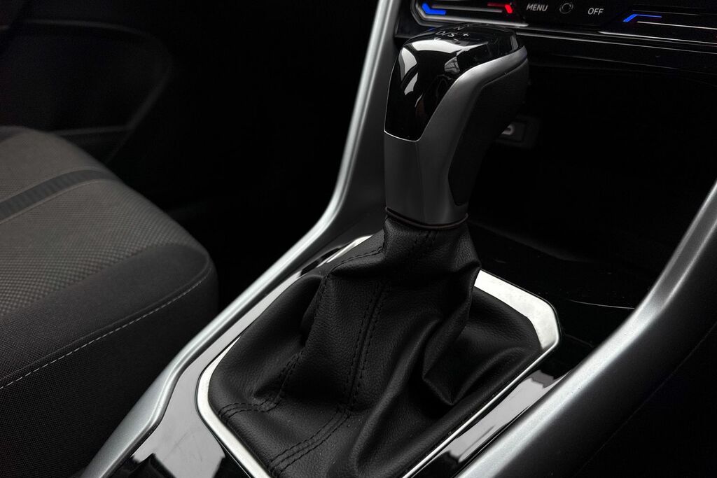 Volkswagen T-Roc T-roc R-line Tsi Grey #40