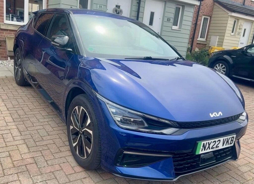 Kia EV6 Suv Blue