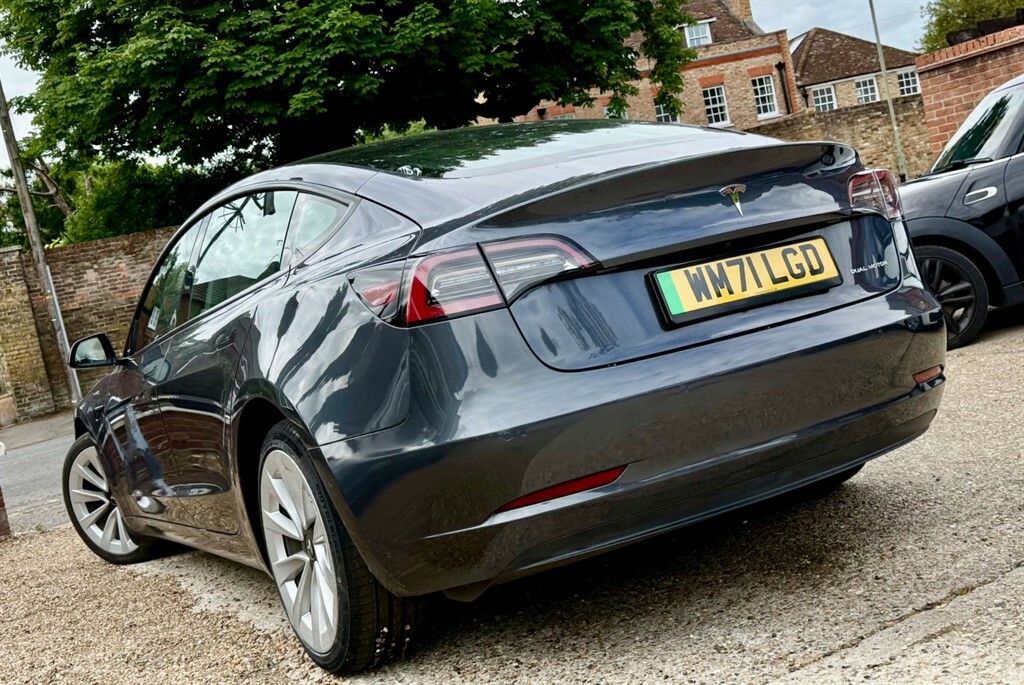 Tesla Model 3 Saloon Grey #6