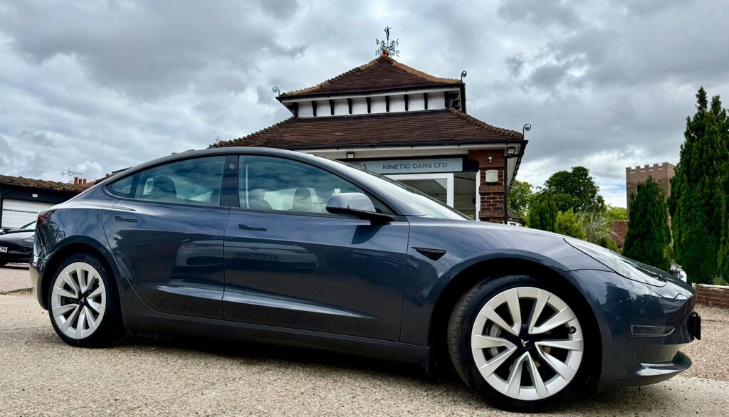 Tesla Model 3 Saloon Grey #2