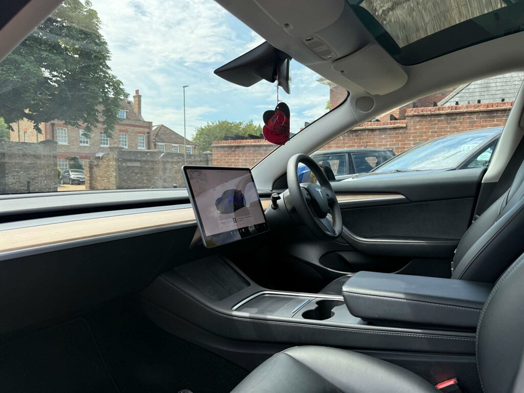 Tesla Model 3 Saloon Rwd 241 Bhp Free Home White #14