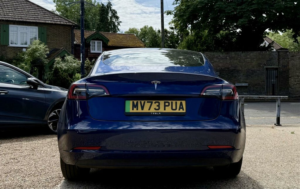 Tesla Model 3 Saloon Blue #5