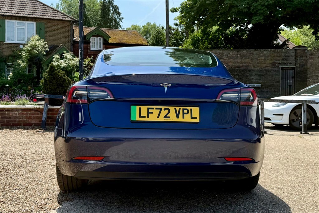 Tesla Model 3 Saloon Blue #3