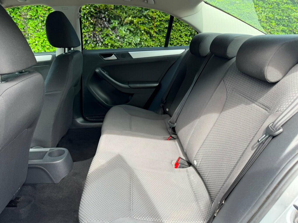 Volkswagen Jetta Blue #11