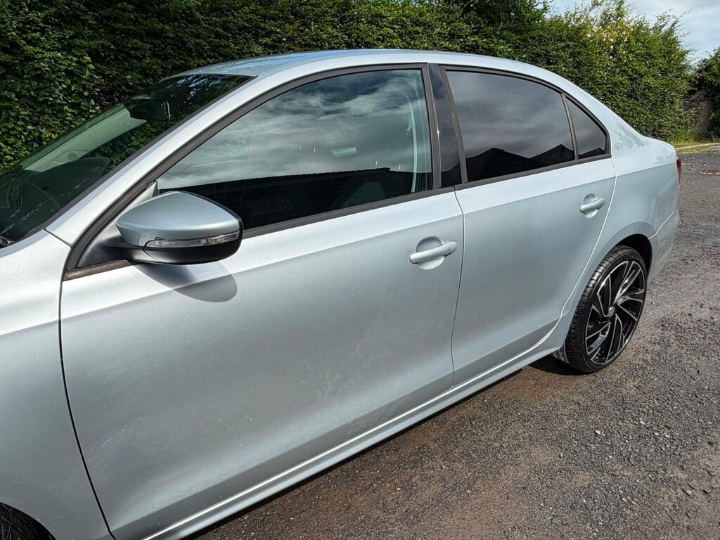 Volkswagen Jetta Blue #14