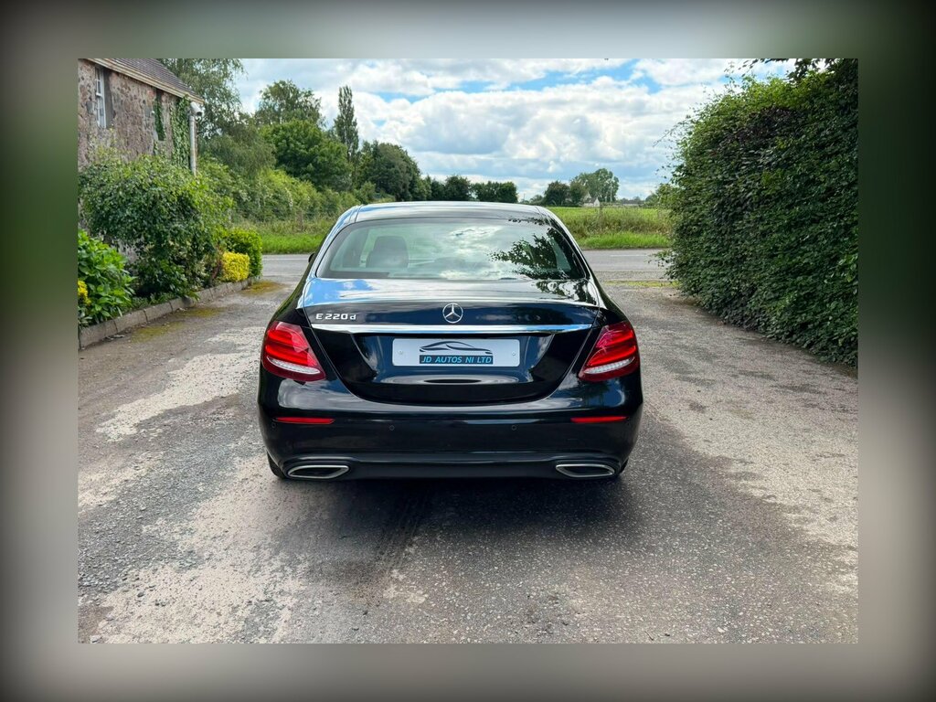 Mercedes-Benz E Class 2.0 E220d Se G-tronic Euro 6 Ss T123JHL Black #4