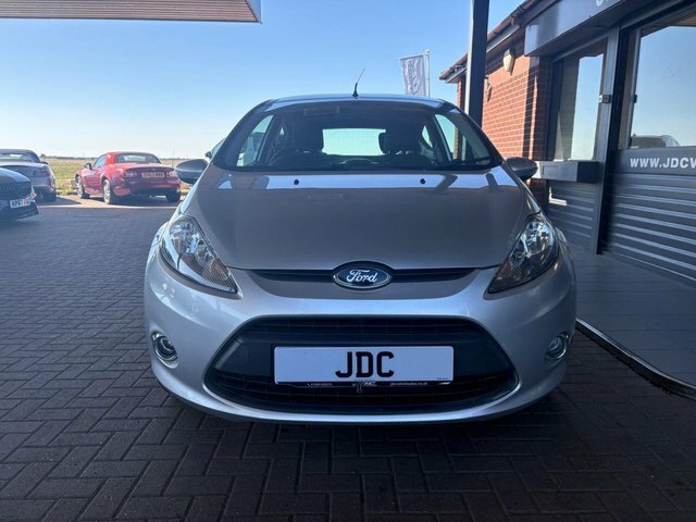 Ford Fiesta 2011 1.25 Edge Hatchback 129 G MJ61GXO Silver #6