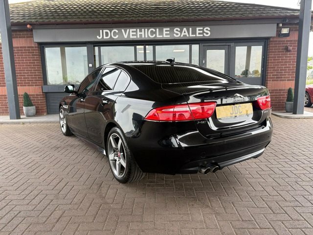 Jaguar XE 2018 2.0D R-sport Saloon Euro 6 S OY68ZZP Black #2