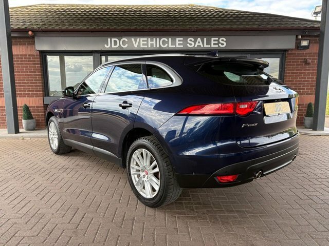 Jaguar F-Pace 2018 3.0 D300 V6 Portfolio Suv Awd Blue #2