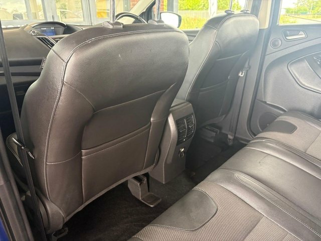 Ford Kuga 2.0 Tdci Zetec 2Wd Red #27