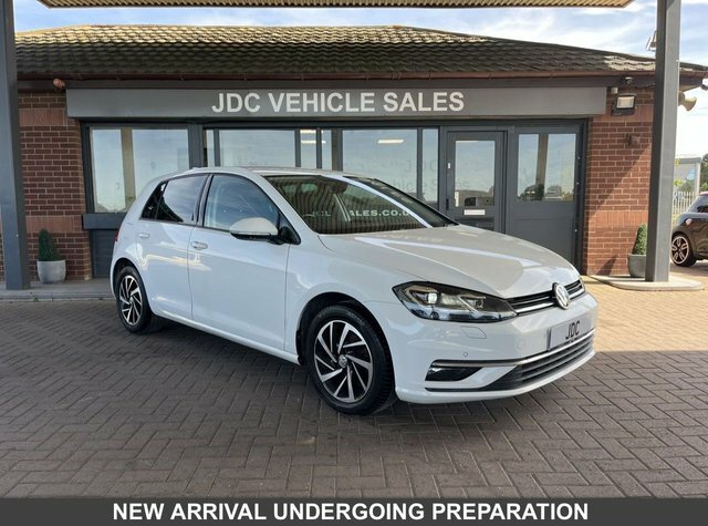 Volkswagen Golf 2019 1.0 Tsi Match Edition Hatchback Ma White