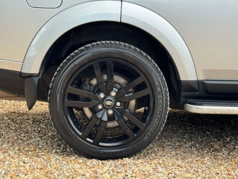 Land Rover Discovery 3 3 L Dynamic Hse D Mhev A 4Wd #15