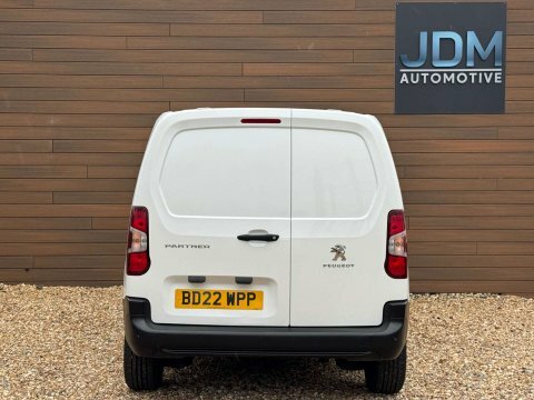 Peugeot Partner 1.5 Partner Professional White #4