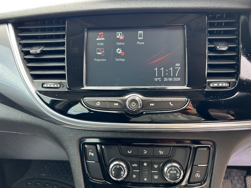 Vauxhall Mokka Hatchback Black #37