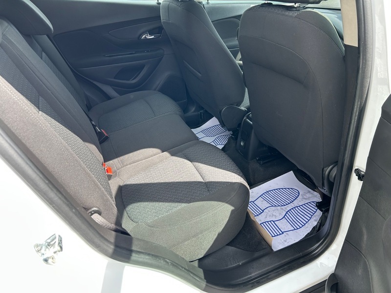 Vauxhall Mokka Hatchback Black #23
