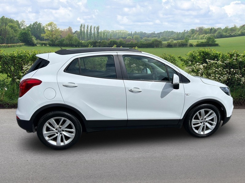 Vauxhall Mokka Hatchback Black #13