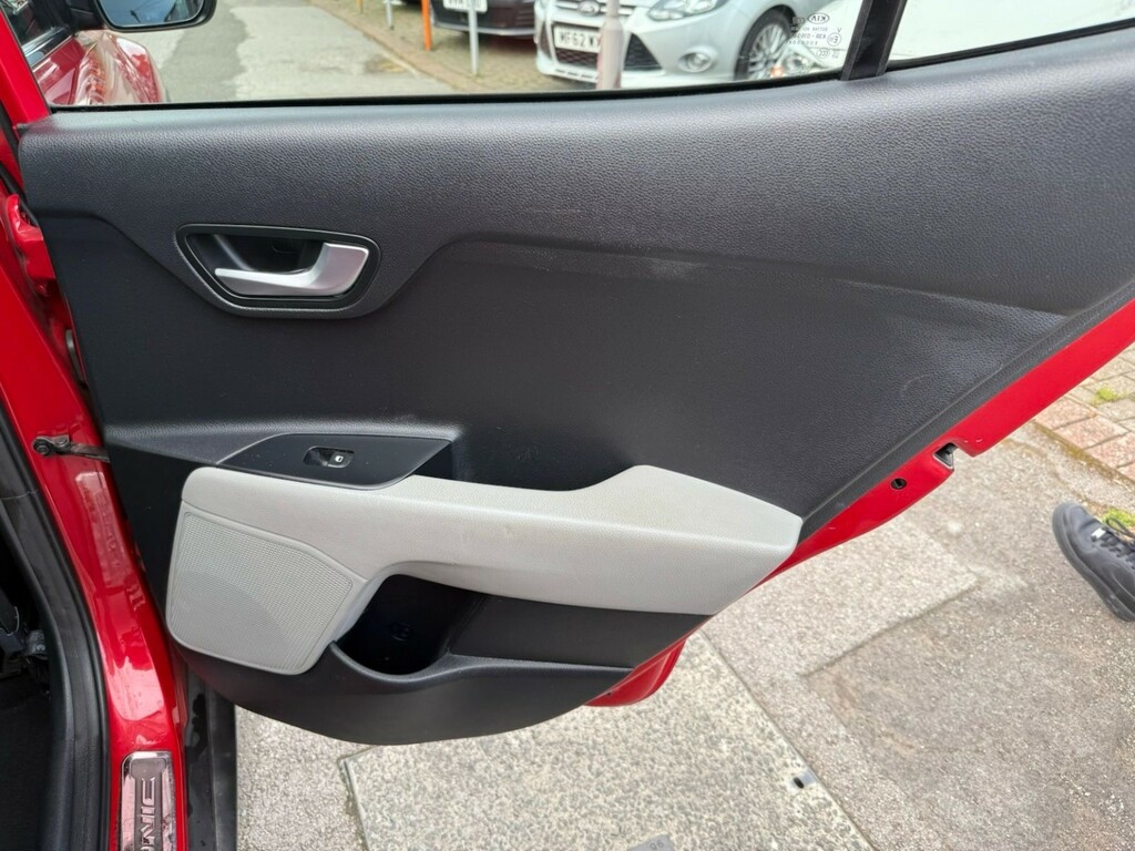 Kia Stonic 1.0T Isg 4 Full Warranty Until January 2026 Grey #16