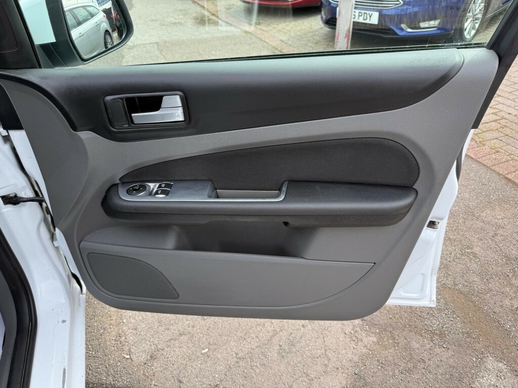 Ford Focus 1.6 Zetec Grey #8