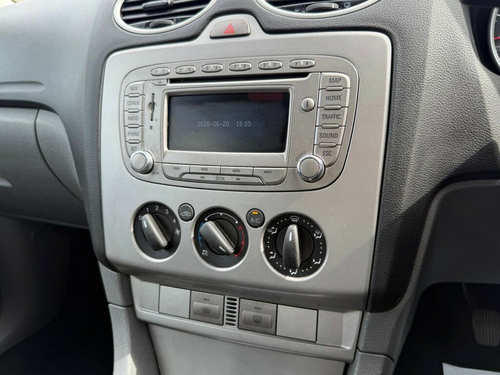 Ford Focus 1.6 Zetec Grey #15