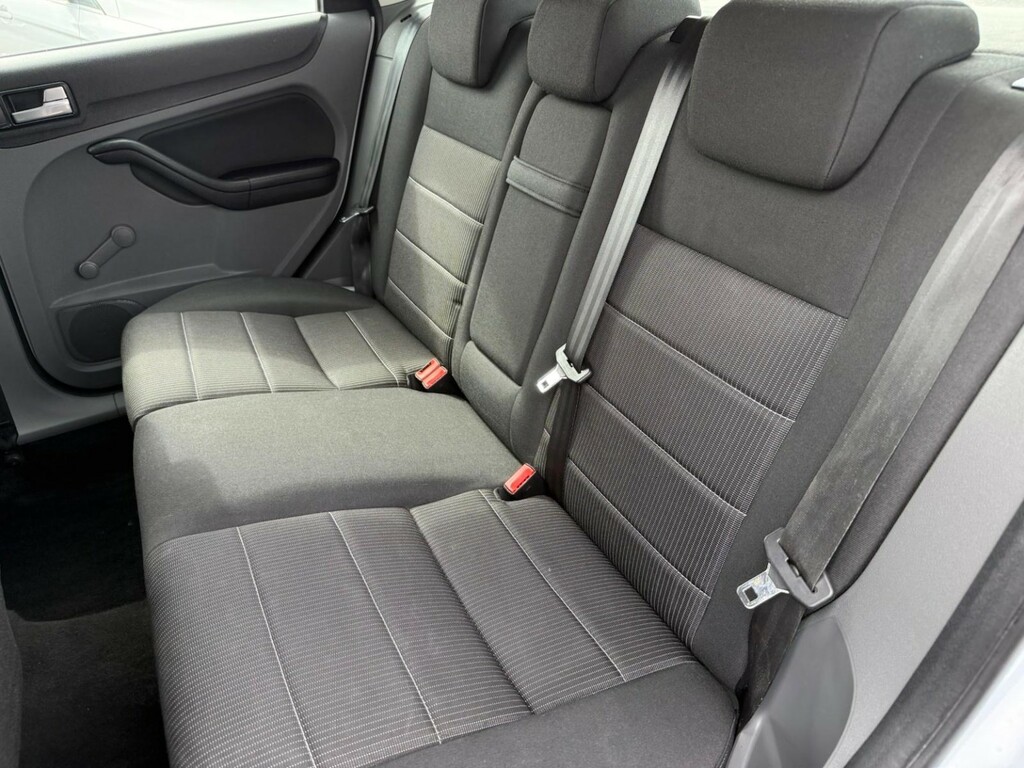 Ford Focus 1.6 Zetec Grey #13