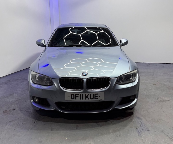 BMW 3 Series 320I M Sport DF11KUE Blue #2
