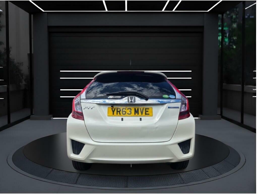 Honda Jazz 1.5 H I-mmd Crosstar Ex Hatchback White #7