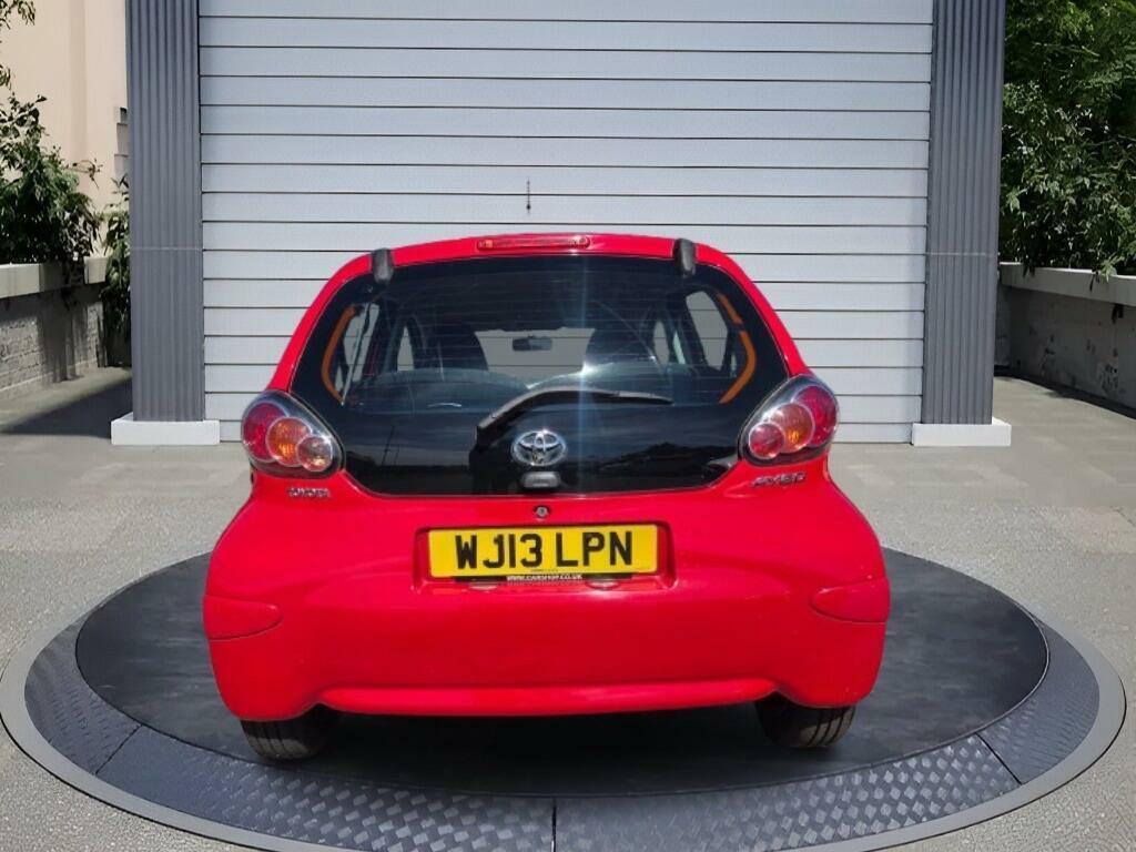 Toyota Aygo 1.0 Vvt-i Euro 5 Red #6