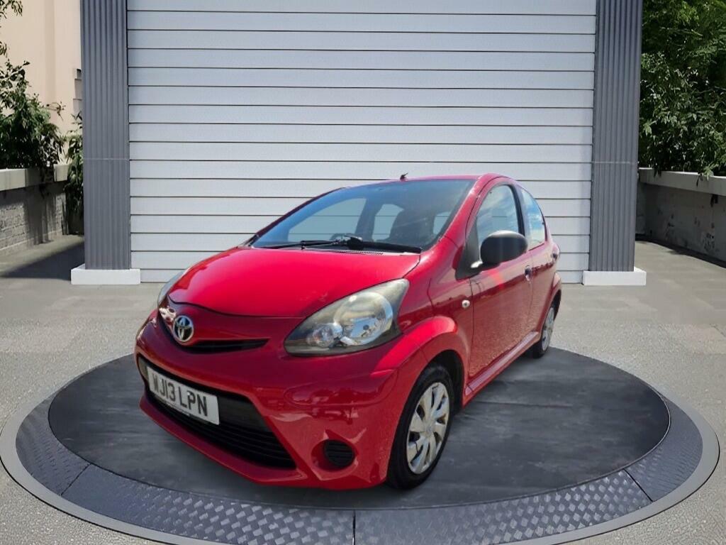 Toyota Aygo 1.0 Vvt-i Euro 5 Red #2