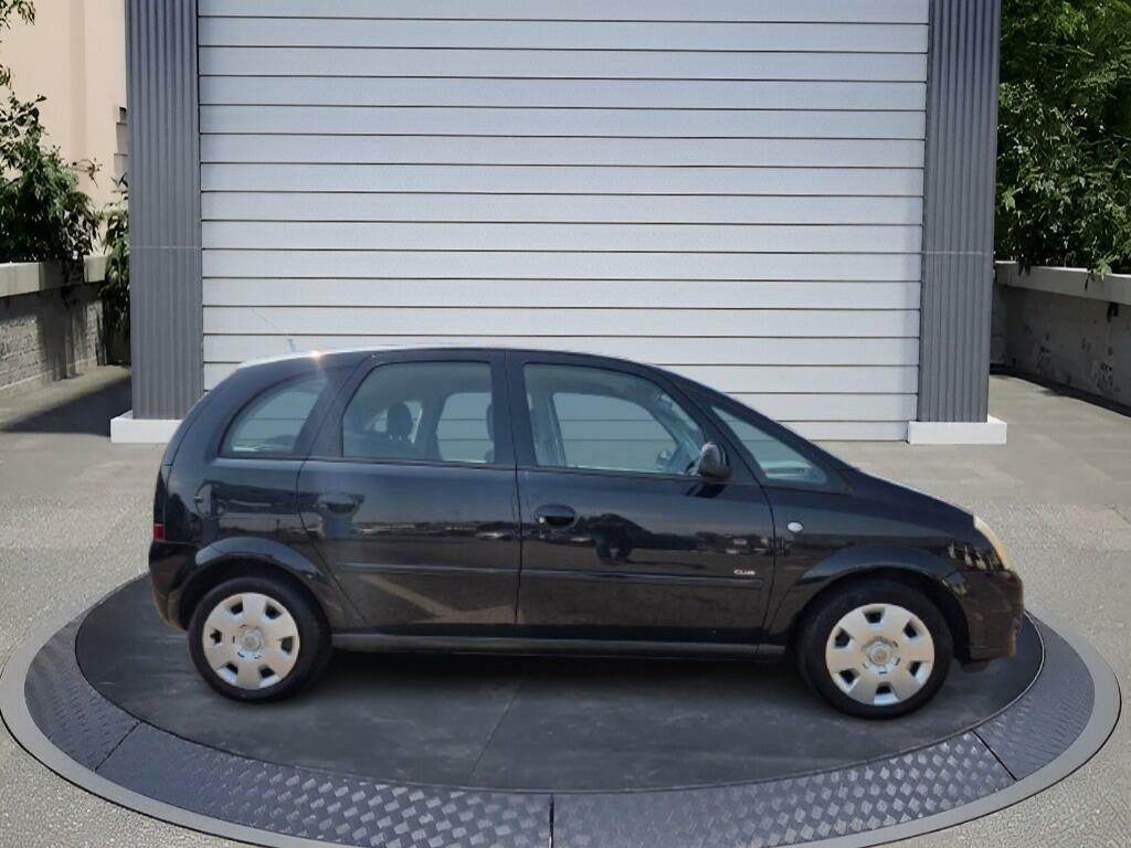 Vauxhall Meriva Diesel White #8
