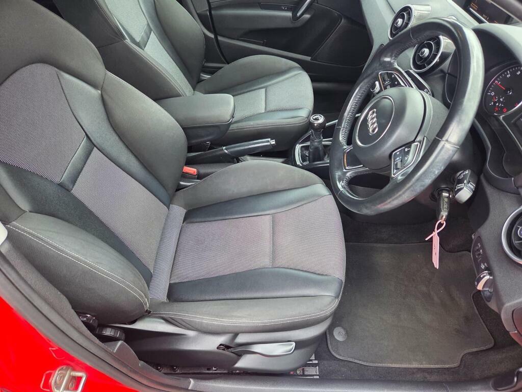 Audi A1 1.4 Tfsi Cod S Line Sportback S Tronic Blue #16