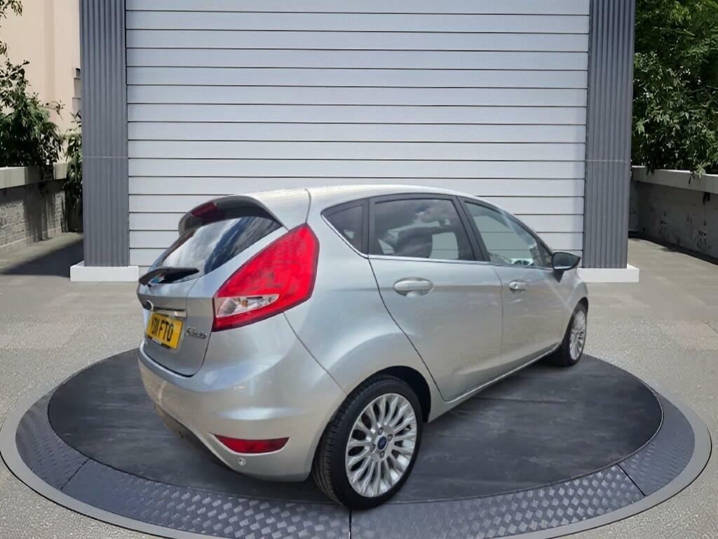 Ford Fiesta 1.0 Ecoboost Titanium #8