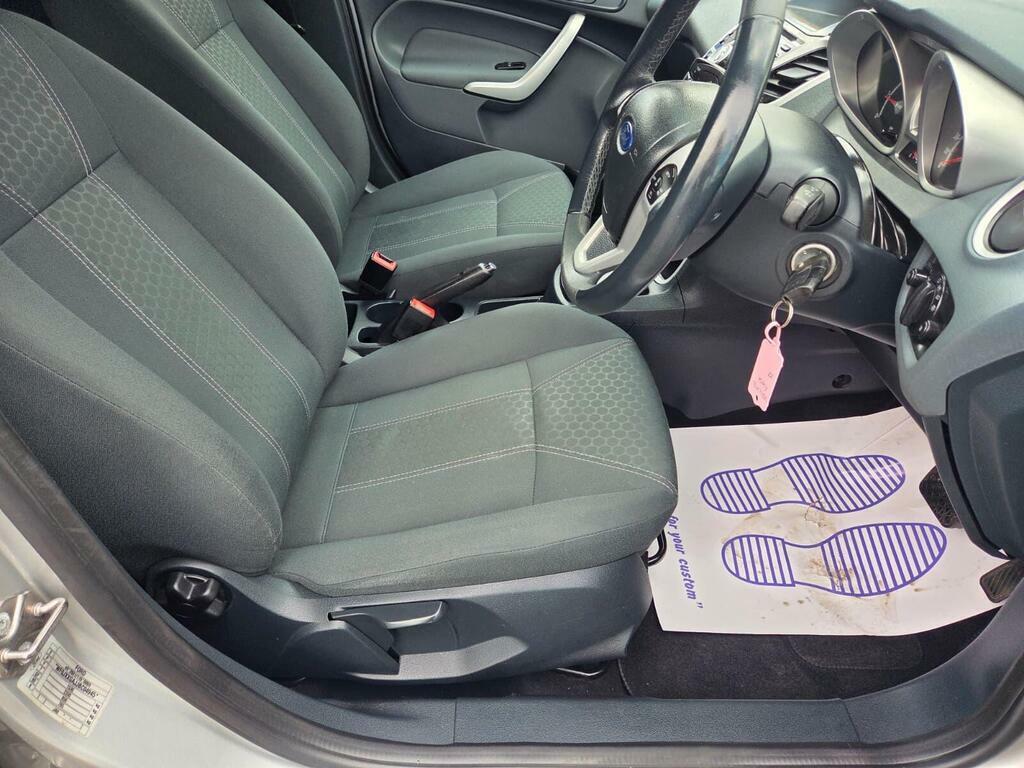 Ford Fiesta 1.0 Ecoboost Titanium #12