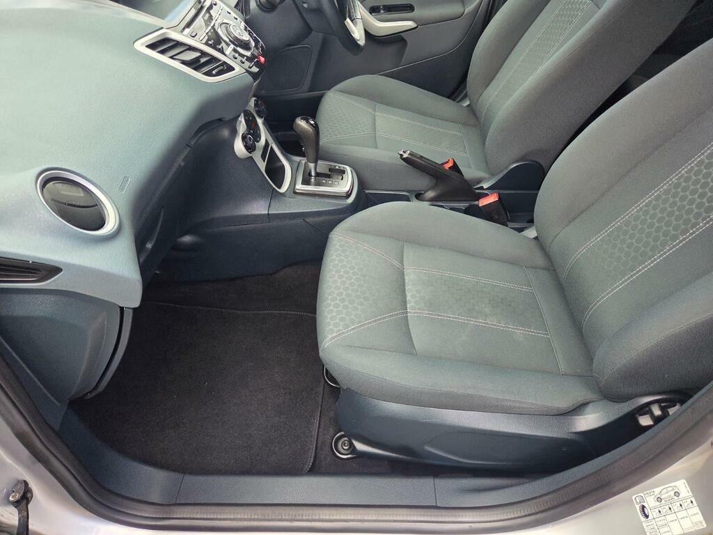 Ford Fiesta 1.0 Ecoboost Titanium #14