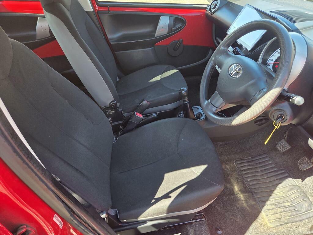 Toyota Aygo   #13